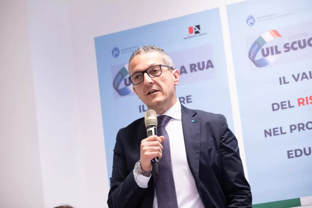 il segretario generale della Uil Scuola Rua Giuseppe D'Aprile