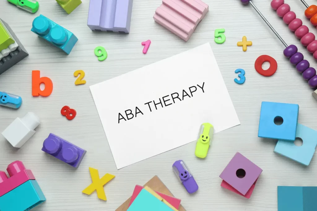 un foglio con la scritta "ABA Therapy"