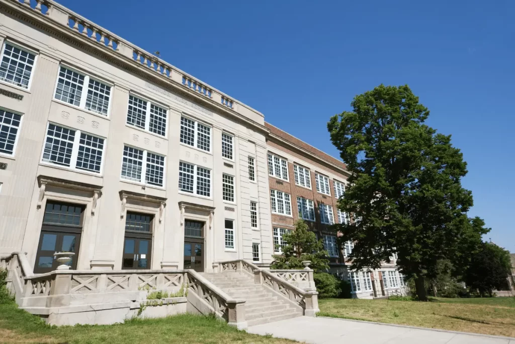 edificio scolastico